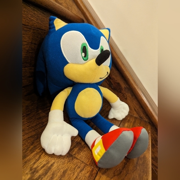 SONIC The Hedgehog Plush Toy 12 Inch - Sega Toy Factory - Picture 6 of 8